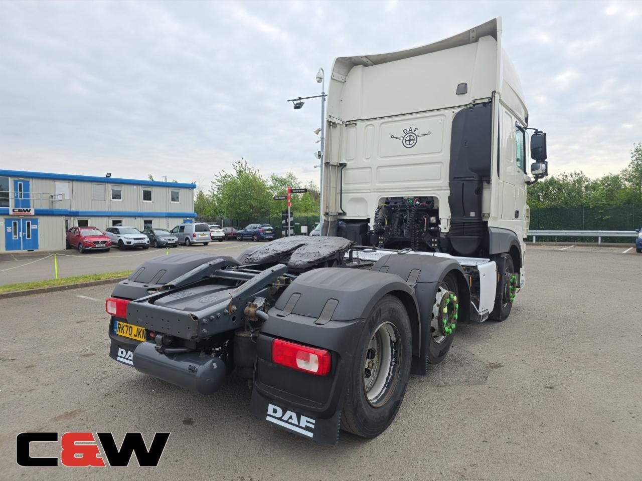 Vehicle image 8